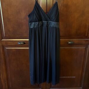 Elegant Black Satin-Trim Evening Gown